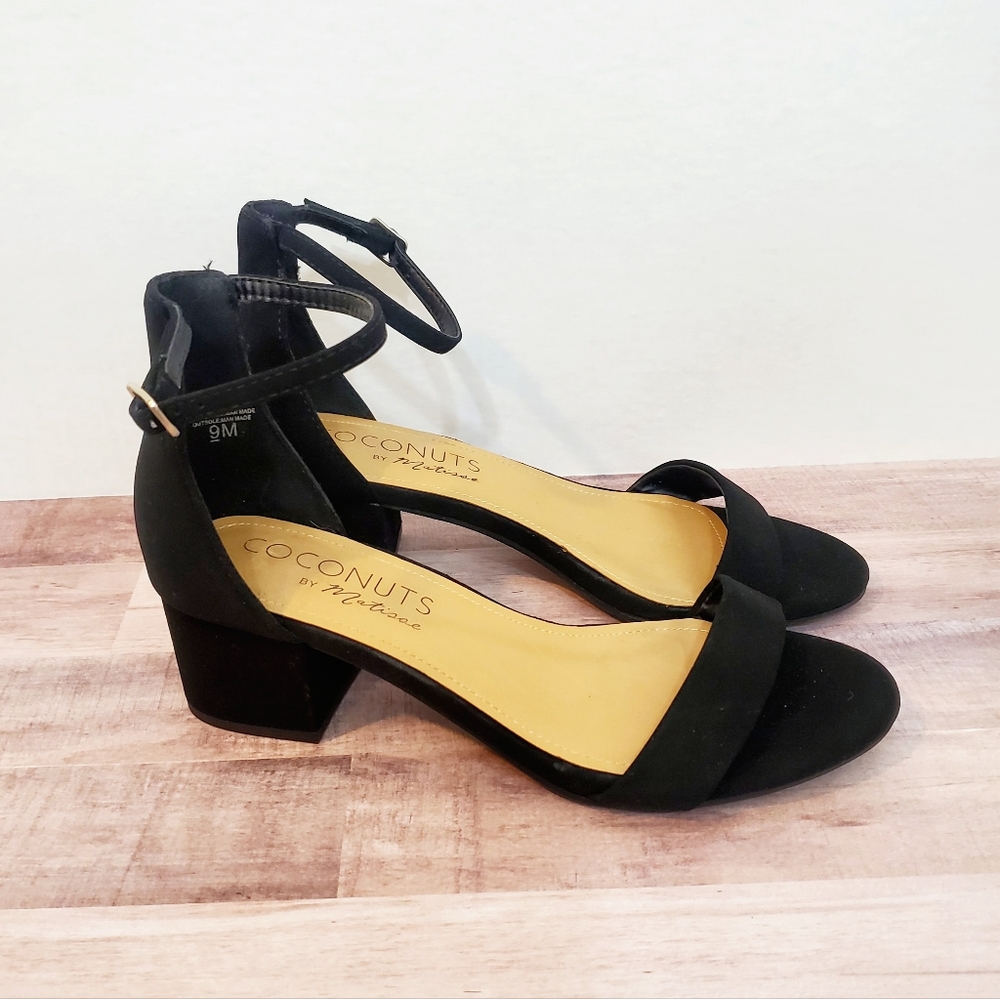 COCONUTS BY MATISSE | Size 9 - NWOT Strap Block Heels